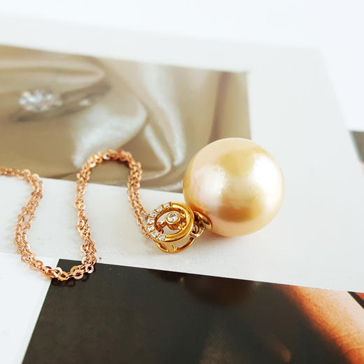 【天然正品】AU750黄金镶钻镶天然13.5MM香槟金色海水珍珠吊坠项链21.8*13.5*13.5MM（皆取最大值）女士现售价：3280！230325AH20 商品图2