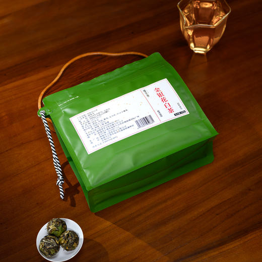 懂茶帝金银花白茶2018年福鼎白茶白牡丹+野生金银花紧压龙珠100克 商品图0