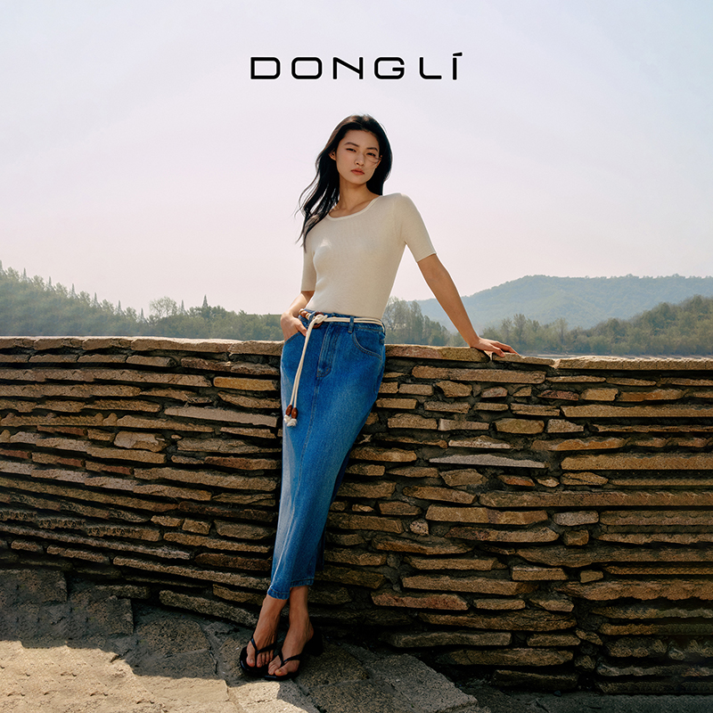 东黎 • 岛屿假日—呼吸牛仔裙 100%莱赛尔女士春夏重磅天丝直筒半裙 5325