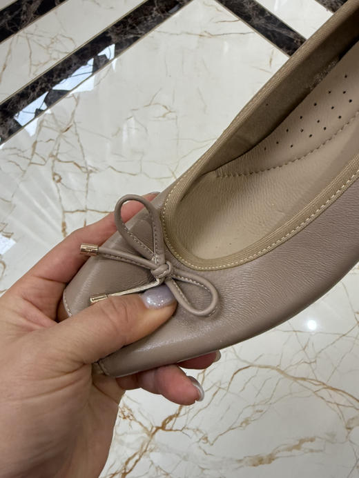 515-5 烘干 拼接鞋头 蝴蝶结 羊皮面 5cm锲型粗跟 暴走单鞋 号很足 我穿36 商品图12