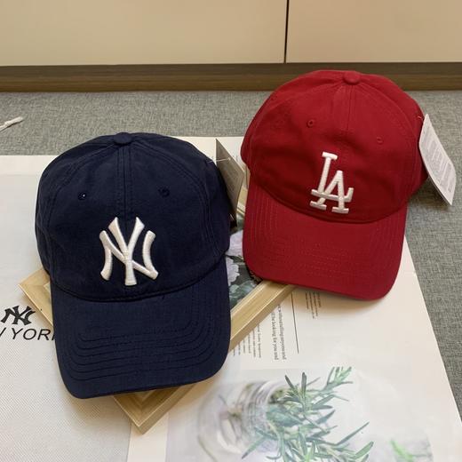 点此购买 MLB男女款款纯棉软顶字母刺绣棒球帽 nn 318593 商品图3