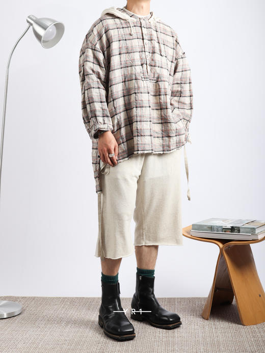 Undercover | 无脸人贴标短裤 商品图2