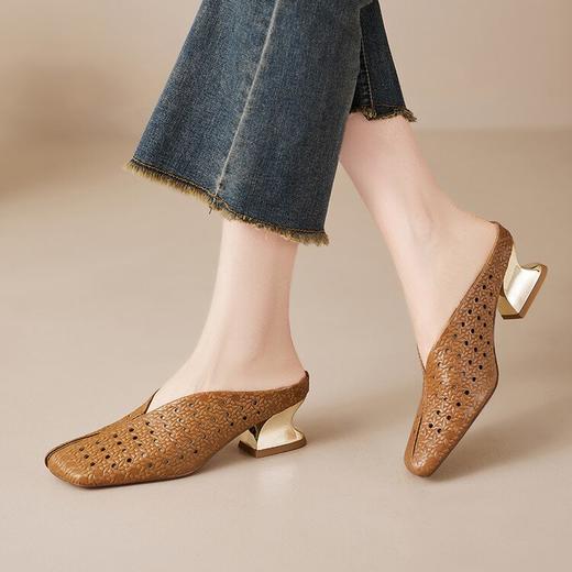 【预售5天】气质编织半拖鞋夏季新款方头洞洞凉拖女真皮高粗跟镂空拖MBJR&6909 商品图1