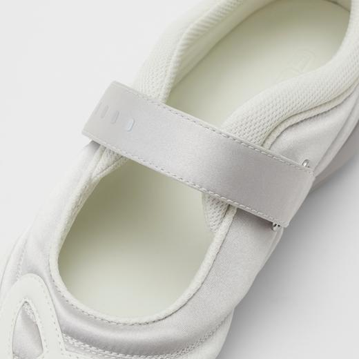 GOODBAI 春夏轻运动柔软休闲缎面流浪玛丽珍鞋 商品图4