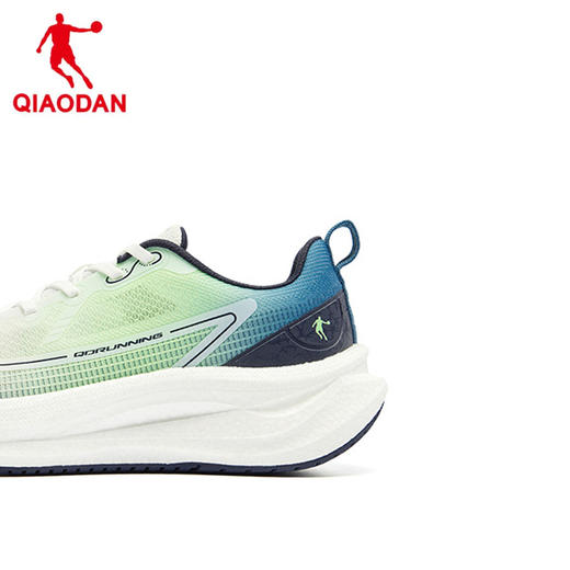 乔丹云驰2夏新款网面透气软底运动跑步鞋男鞋023252235 商品图0