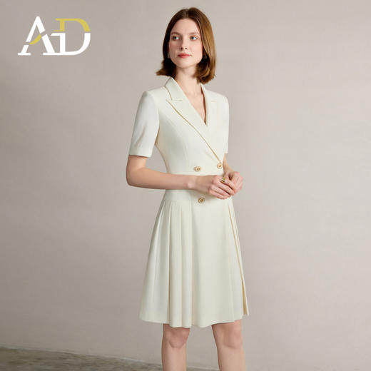 AD女士夏季连衣裙2025新款金属双排扣米色短袖西装裙 商品图3