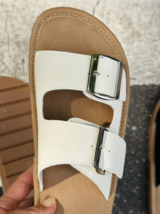 巨舒适| 暴走不累一字扣生态皮金属搭扣--平底凉拖【包邮+三天无理由退换】 商品图7