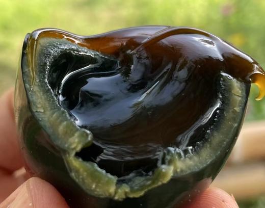 2025【非遗传承丨老缸松花蛋8/12枚礼盒装】非物质文化遗产，传统工艺老缸发酵，自然上色，天然无铅工艺，手工制作一颗有生命的松花蛋，入口鲜滑，皮筋黄儿糯，馈礼佳品，百变花样吃法 商品图7