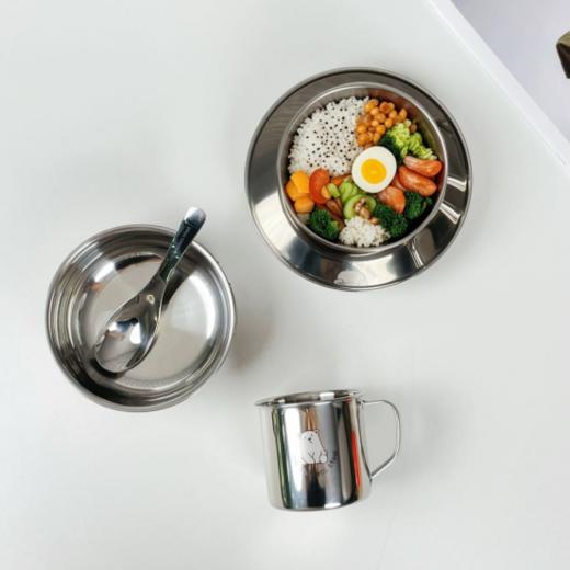 😎劣质餐具害娃不浅！宝妈必入摔不烂的🔥【PONEL304不锈钢儿童餐具】萌趣卡通+安全健康✔宝宝吃饭香喷喷！🥣🍽 🉐一套=饭碗+汤盆+菜盘+口杯+勺子 304不锈钢内胆🥰 商品图3