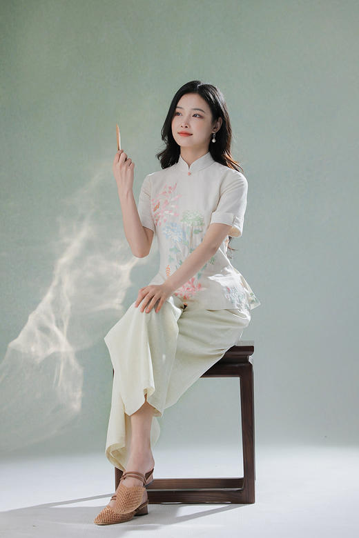 逸红颜明月优选#天然棉麻裤「松弛裤」原生棉麻显瘦叠褶，保留夏日的每一份松弛感 商品图8