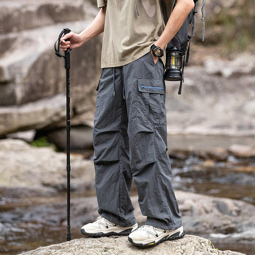 LUCKY DEER情侣款防泼水时尚伞兵裤 商品图6