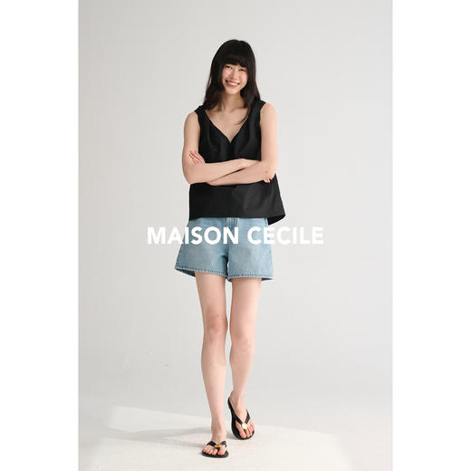 MAISON CECILE 两色/法式极简设计感V领宽松无袖扭结背心 商品图4