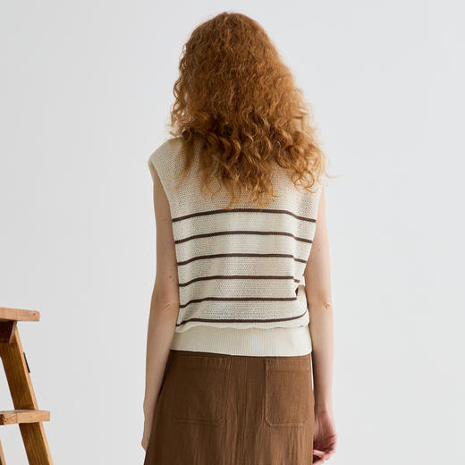 谜底针织衫无袖女2025夏季新品复古文艺宽松H型短毛衣252MZ0866 商品图2