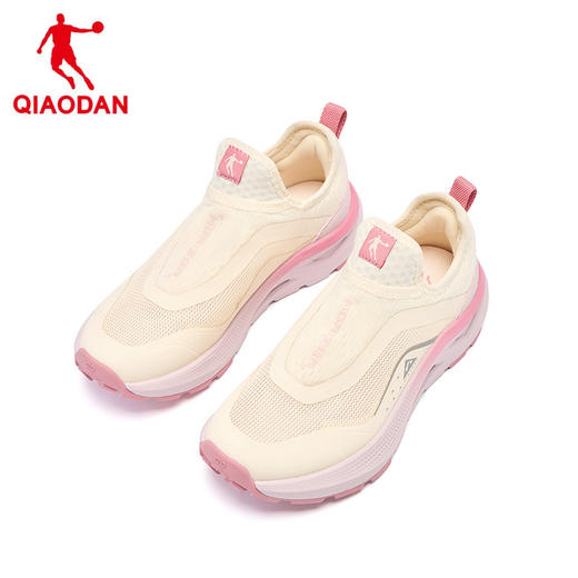 乔丹户外溯溪鞋夏季新款镂空透气越野跑步女鞋QDF092252907 商品图1