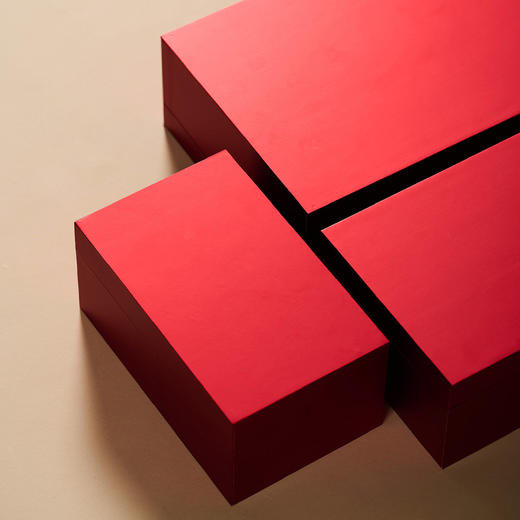 集盒【135—017方罐 红】30元一套/一箱24套 商品图1