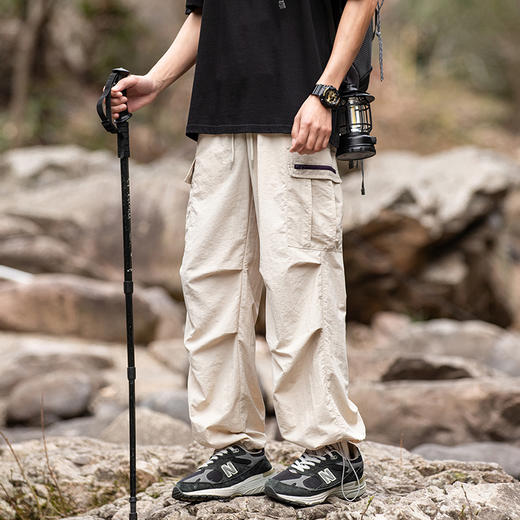 LUCKY DEER情侣款防泼水时尚伞兵裤 商品图5