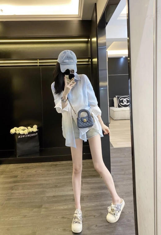Chanel mini 灰金 kelly 手提包 商品图3