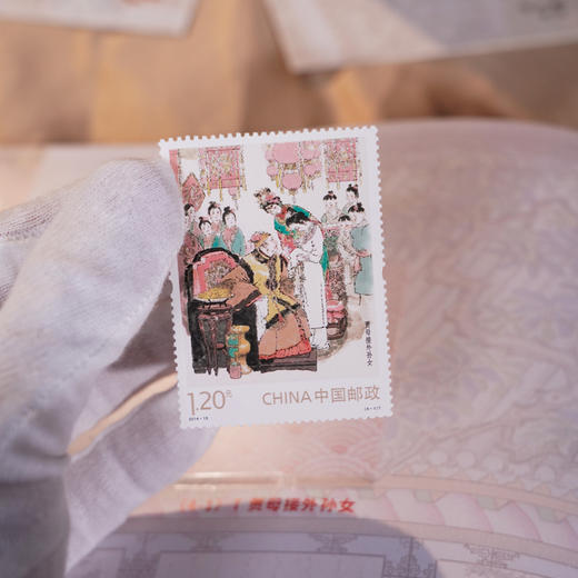 【超值赠品：帆布袋/卡片明信片】《中国古典文学名著·红楼梦》邮票珍藏册 系列邮票1-5全收录 含套票、小型张等品类 商品图4