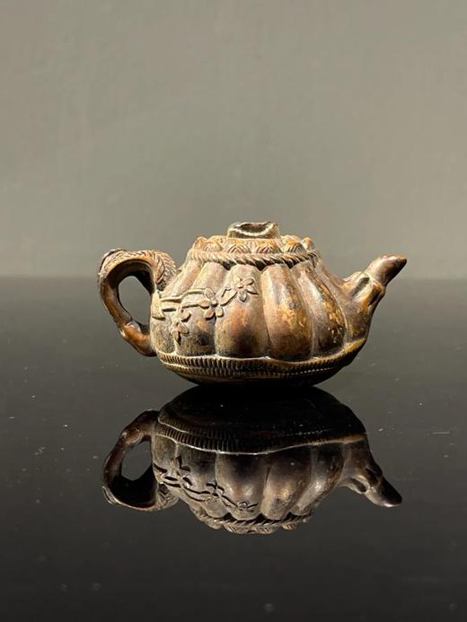 黄杨木雕梅花纹茶壶形摆件，顺丰包邮 商品图4