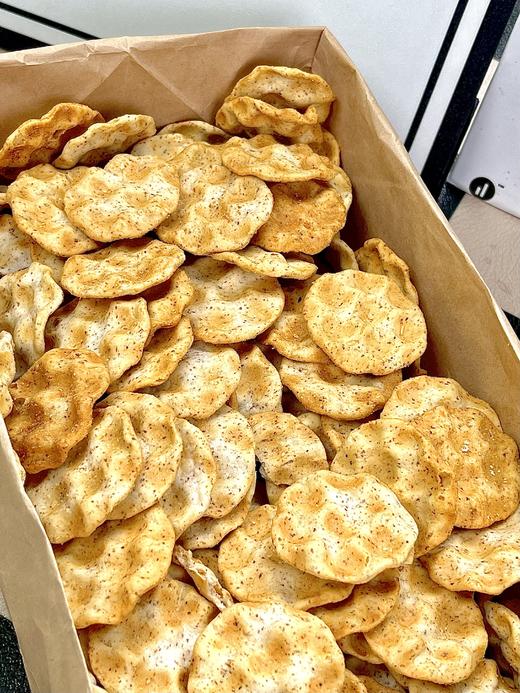 限时活动💥多送2袋‼️29.9r🉐7大包!!红谷林黑麦小石子饼💰官方29.9元5袋！巨香巨酥脆❗🔥回购无数次的西安地方特色零食！ ✅非油炸，非膨化的健康零食!石烤工艺更健康 商品图2