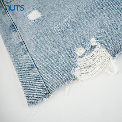 NUTS夏季新品浅色时尚气质破洞百搭水洗牛仔短裤429112330 商品图4