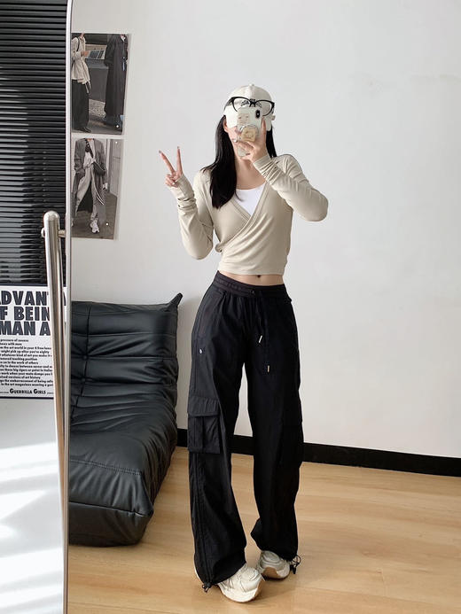 立体版型！显瘦显高!!!【lu家DanceStudio直筒休闲口袋工装神裤】万众瞩目的工装裤来啦～褶皱面料，轻薄透气，夏天穿也不闷，上身很轻！重点显腿长显瘦!!! 商品图8