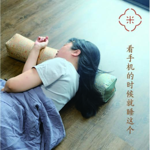 工厂直发 复古宫廷枕高枕颈枕看手机的时候就睡这个吧 商品图1