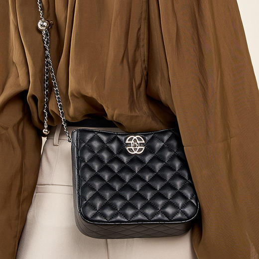 【预售3天】新款通勤链条包水桶包小方包小香风单肩包高级感女包斜挎包GZ2612 商品图2