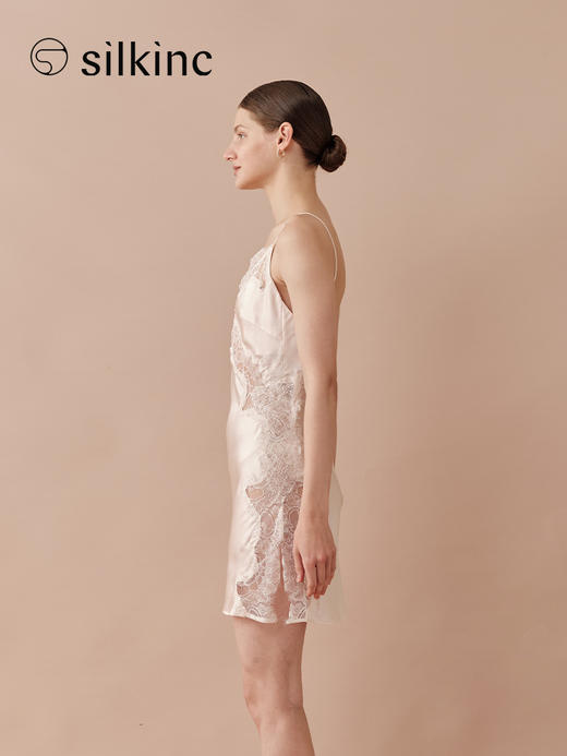 丝所｜24H019A 蕾丝拼接吊带裙［ 粉 ] 商品图4