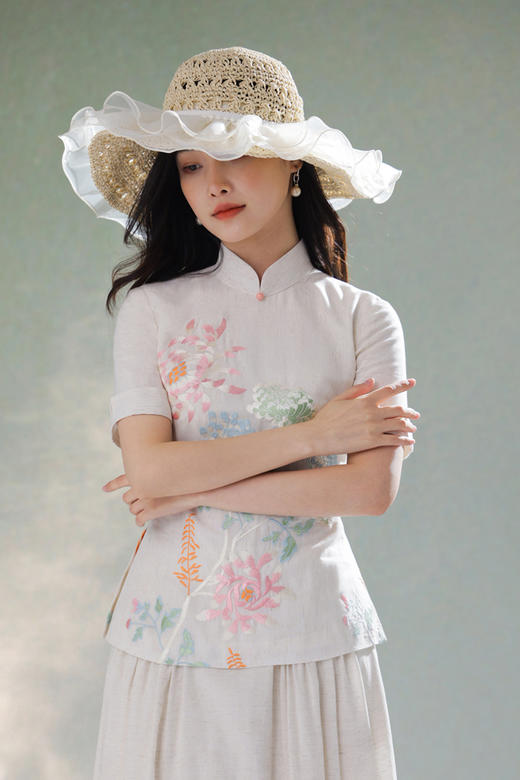逸红颜明月优选#莲花刺绣新中式上衣「小荷间」清丽婉约透气棉麻，夏日清冷系 商品图12