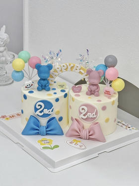 龙凤胎小熊蛋糕