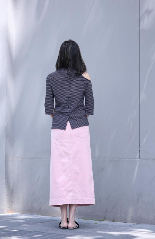 TYNVIE 粉色牛仔毛边腰带荷叶边前开衩半身裙 商品图10