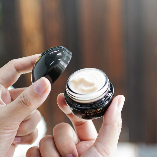 【5.17王炸割肉价】资生堂新版时光琉璃丰盈紧致系列5件套 商品图4