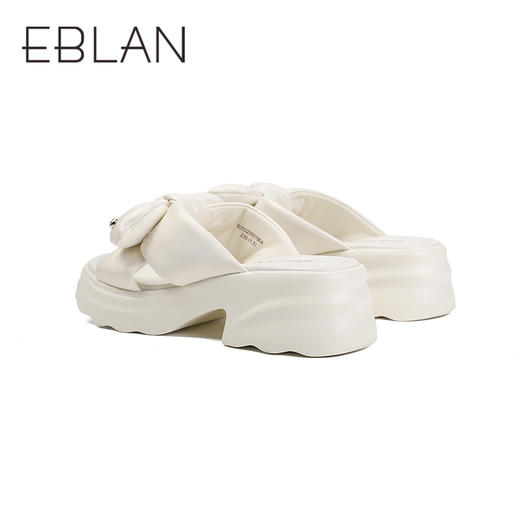 伊伴夏季珠光小奶芙珠光羊皮鞋面凉鞋B25320501 商品图3