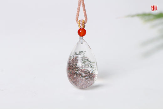 【彤隐】绿幽灵水晶吊坠 配精美挂绳 商品图0