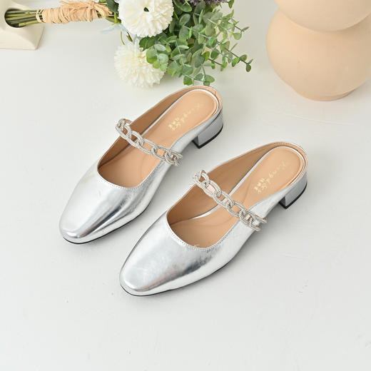 经典鲨2025夏季新品牛皮革法式复古方头一脚蹬气质凉拖鞋女KW117-529061 商品图1