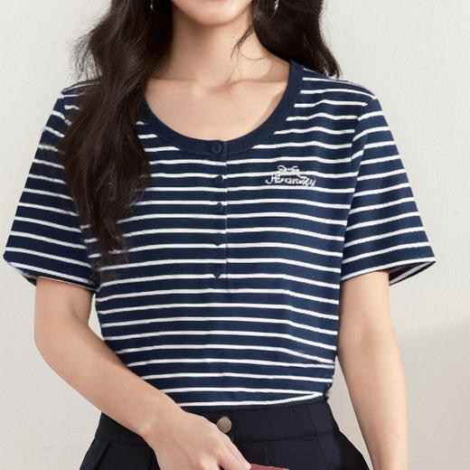 【积分换购不退货】【特惠不退货】诗凡黎圆领条纹T恤2024夏新款洋气短袖上衣3F5200521 商品图3