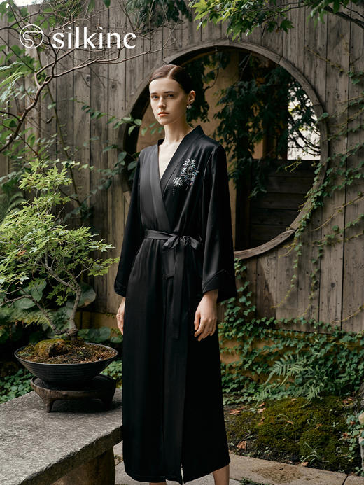 丝所｜24H030A 重磅真丝苍穹黑袍家居长袍［ 黑 ] 商品图0