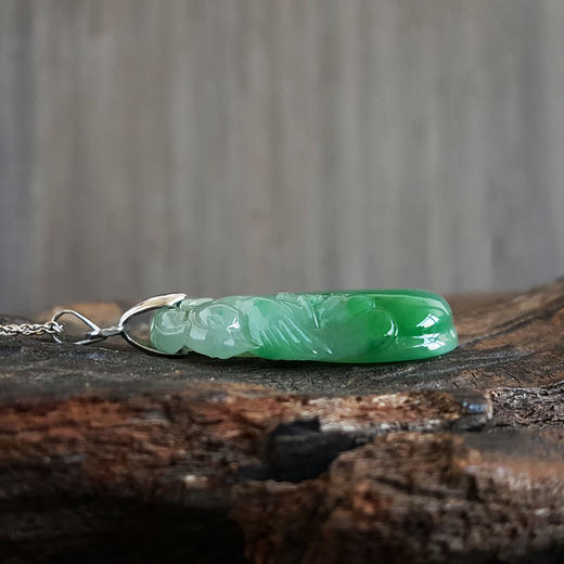 【天然正品】A货翡翠AU750白金镶天然飘绿凤凰造型翡翠吊坠项链吊坠：47.4*21.8*7.3MM / 项链：40CM女士现售价：2680！230325AH37 商品图6