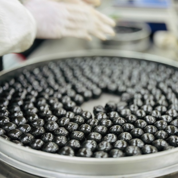 【有机黄精芝麻丸2.0】有机黑芝麻｜生态黄精｜完全不油 不齁甜 不加任何糖分粘合剂｜养发 养 肾精 充足的钙和阳光能量 矿物质丰富