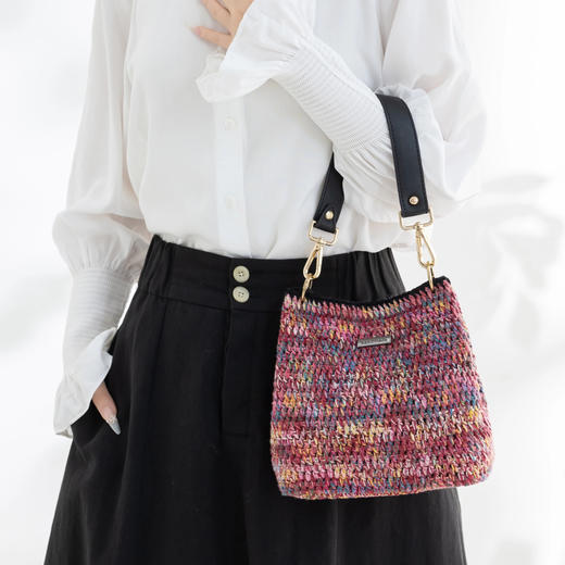 苏苏姐家印象莲曳单肩包手工DIY编织包包钩针毛线团材料包 商品图1