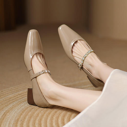 【预售5天】法式浅口方头玛丽珍低跟新款百搭气质链条搭扣单鞋女LD&7285 商品图4