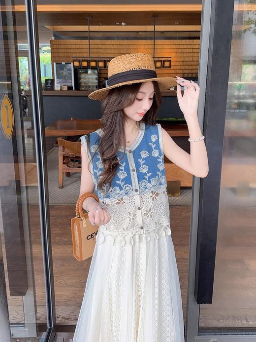 张心子【浅草须臾】圆领刺绣拼接开衫气质V领马甲 U2505006 商品图5