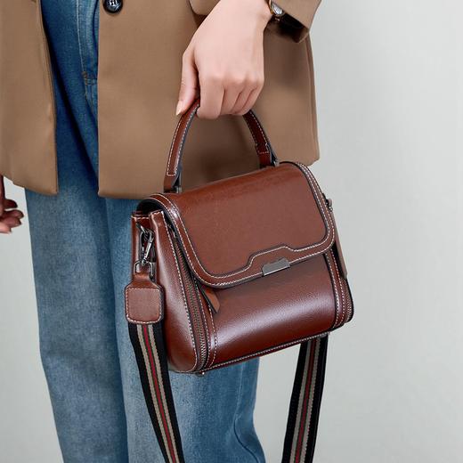 【预售3天】2025新款水桶包女包斜挎包通勤包手提单肩包女GZ2800 商品图2