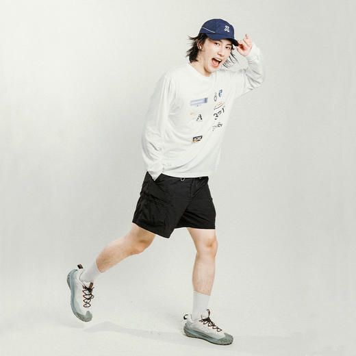 【出游季特惠】ACMEITEM爱棵米 户外运动短裤大口袋宽松休闲裤子男女GAG3220982A 商品图1