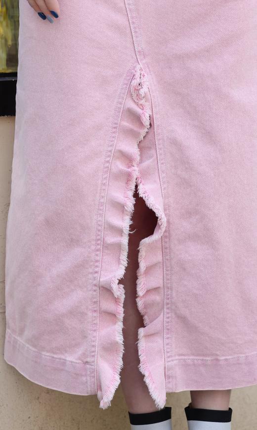 TYNVIE 粉色牛仔毛边腰带荷叶边前开衩半身裙 商品图3