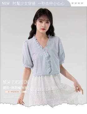 （夏季最后清仓）工艺系列～立体门襟花朵。法式花朵V 领泡泡袖薄棉短袖小衫-喜出
