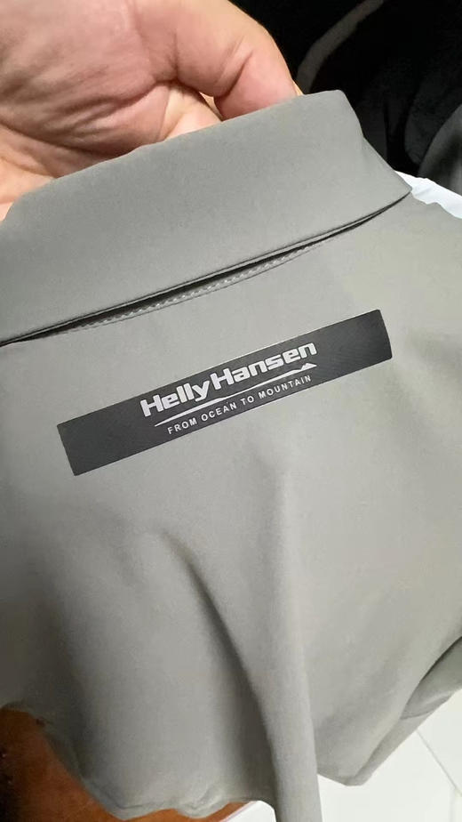 正品HH海丽汉森速干Polo
纯正品，随意鉴定！！
白色，灰色 尺码M-XXL
原价1000出头，清货特价 商品图13
