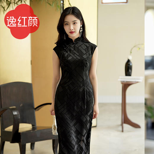 逸红颜风琉璃2025夏新款极简风真丝烧花高定旗袍—浓浓复古女人味 商品图4