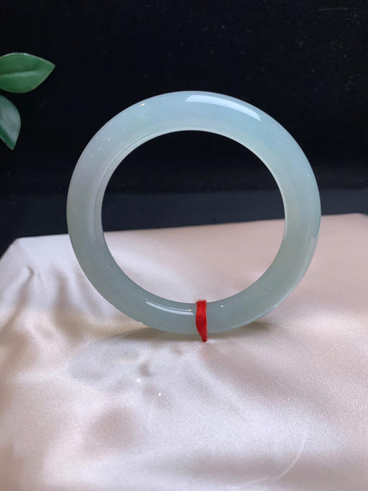 612967，55葡萄肉圆条，条形好，整体底妆清新细腻，油油的干净，清爽秀气 商品图3